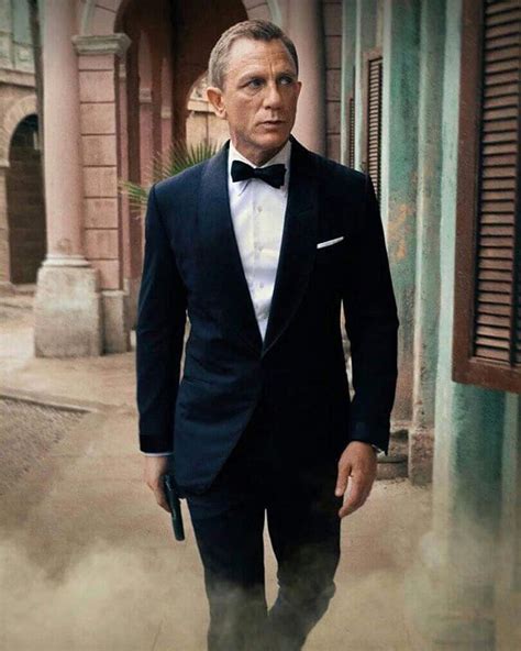 tom ford casino|daniel craig 007 tuxedos.